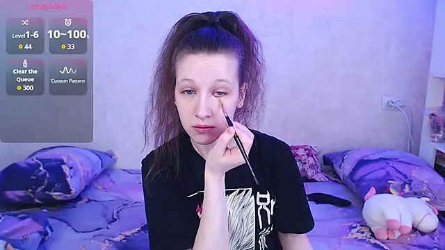 ur kitty   online show from March 2026 05:00:01 AM