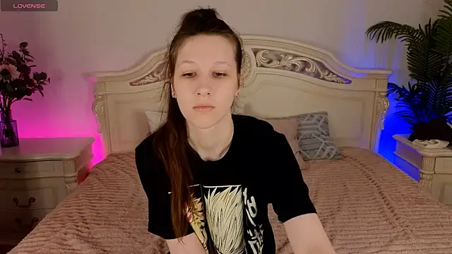 Snapshot of ur_kitty__ chatting on October 2025 11:14:02 AM ur kitty online show from October 2025 11:14:02 AM