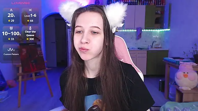 ur kitty   online show from April 2026 01:03:01 PM