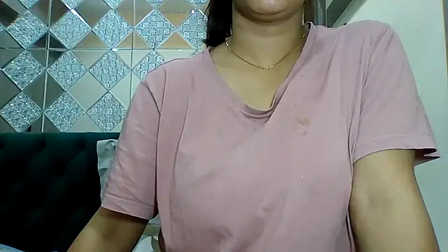 sparkling queen online show from November 2025 04:34:02 AM