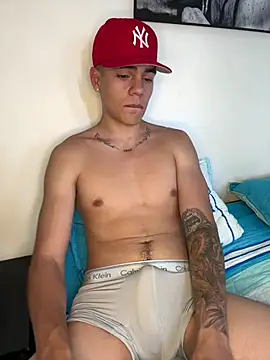 santiago sosa24 online show from May 2026 09:07:02 PM