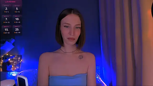 ellaamber online show from March 2025 01:50:02 AM