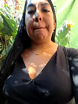 Bella keny online show from September 2025 01:29:01 PM