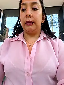 Bella keny online show from April 2026 06:03:01 PM