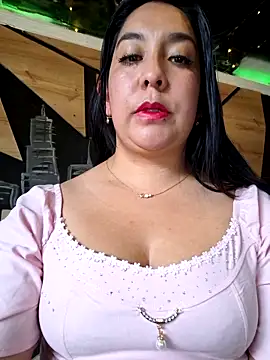 Bella keny online show from February 2026 06:51:01 PM