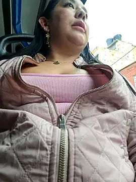 Bella keny online show from October 2025 07:25:01 PM