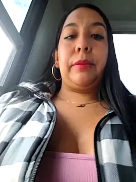 Snapshot of Bella_keny chatting on May 2026 02:21:02 PM Bella keny online show from May 2026 02:21:02 PM