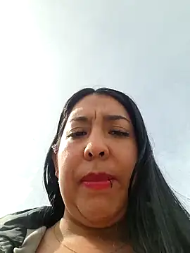 Snapshot of Bella_keny chatting on May 2026 02:05:02 PM Bella keny online show from May 2026 02:05:02 PM