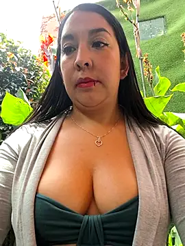 Bella keny online show from March 2026 04:14:01 PM