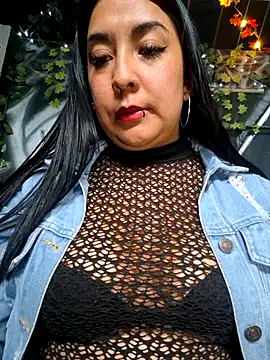 Bella keny online show from September 2025 07:36:02 PM