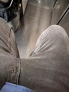 A man in public online show from February 2026 02:48:01 PM