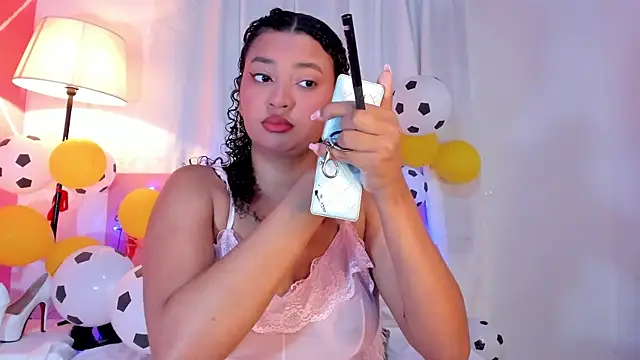 JessyZoe online show from June 2026 02:59:02 PM