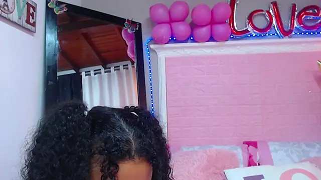 JessyZoe online show from February 2025 07:37:01 PM
