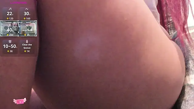 EmaGw online show from October 2025 08:54:01 PM