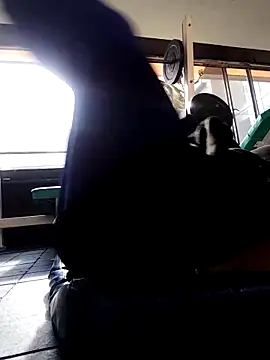 EmaGw online show from February 2026 08:41:01 PM