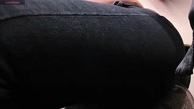 EmaGw online show from January 2026 09:55:02 PM