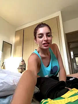 dakota le online show from December 2025 09:39:01 PM