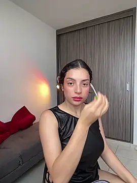 dakota le online show from May 2026 12:01:02 PM
