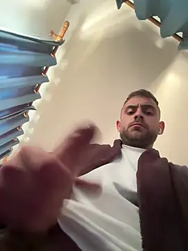 Antreas22 online show from April 2026 05:11:01 AM