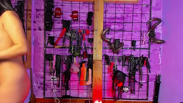 alexia aitanaa  online show from January 2026 03:32:01 AM