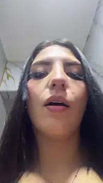alexia aitanaa  online show from May 2026 08:17:02 PM