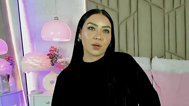 Snapshot of AudreyElla chatting on October 2025 04:47:02 AM AudreyElla online show from October 2025 04:47:02 AM