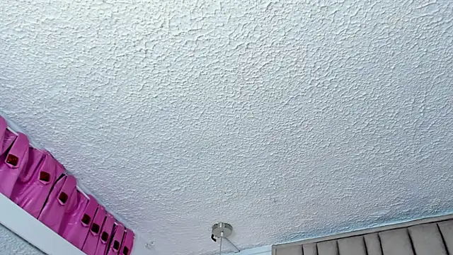 Snapshot of AudreyElla chatting on February 2025 06:04:01 AM AudreyElla online show from February 2025 06:04:01 AM