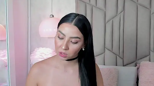 Snapshot of AudreyElla chatting on March 2025 03:02:02 AM AudreyElla online show from March 2025 03:02:02 AM