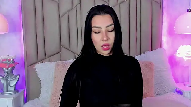 Snapshot of AudreyElla chatting on September 2025 04:23:01 AM AudreyElla online show from September 2025 04:23:01 AM