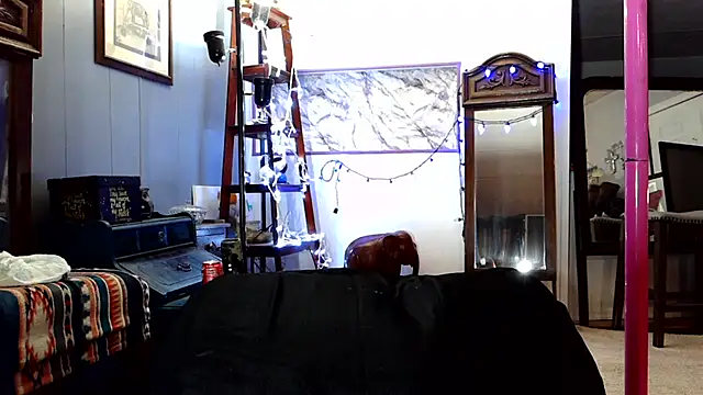 Genevieve143 online show from November 2025 10:19:01 AM