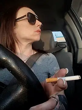 Genevieve143 online show from January 2026 10:37:02 PM