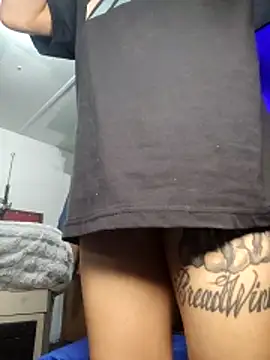 Genevieve143 online show from February 2026 12:20:02 AM