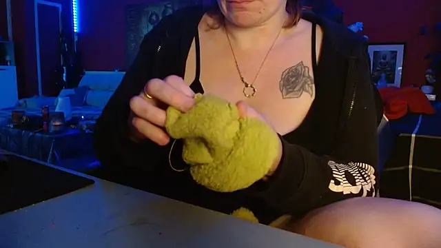 cruellaculdenfer67 online show from November 2025 09:13:02 PM