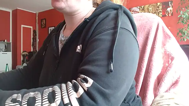 cruellaculdenfer67 online show from April 2026 01:18:01 PM