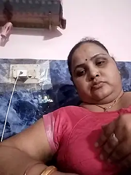 Snapshot of Kiyara7 chatting on February 2025 05:26:02 PM Kiyara7 online show from February 2025 05:26:02 PM