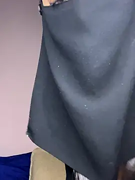 Snapshot of Jumanaa chatting on December 2025 07:57:01 PM Jumanaa online show from December 2025 07:57:01 PM