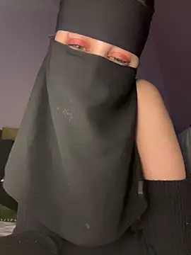 Snapshot of Jumanaa chatting on February 2026 09:58:02 PM Jumanaa online show from February 2026 09:58:02 PM