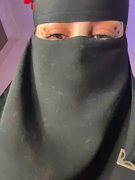 Snapshot of Jumanaa chatting on February 2026 09:36:02 PM Jumanaa online show from February 2026 09:36:02 PM