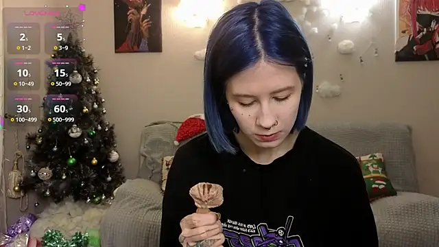 Snapshot of christy_memeow chatting on December 2024 05:39:02 PM christy memeow online show from December 2024 05:39:02 PM