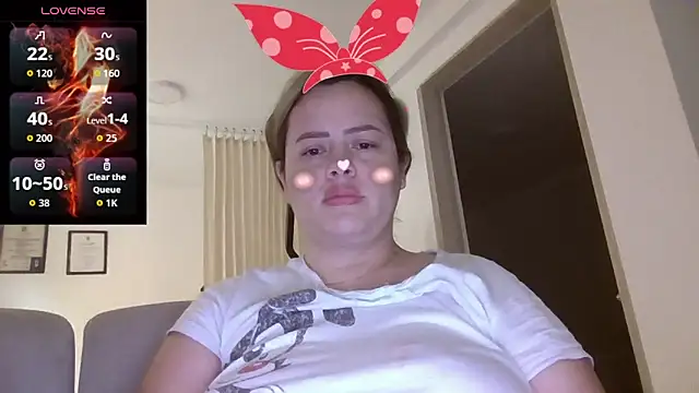 Snapshot of saramartinez1000 chatting on September 2025 01:25:02 PM saramartinez1000 online show from September 2025 01:25:02 PM