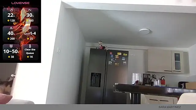 saramartinez1000 online show from November 2025 05:06:02 PM