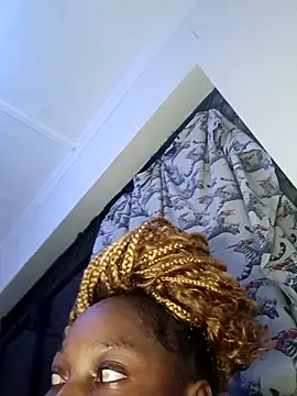 Midnight Clique  online show from November 2025 05:50:01 PM