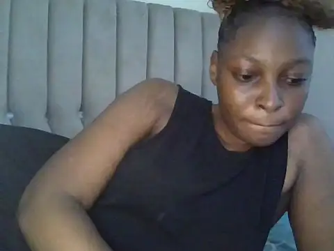 Midnight Clique  online show from November 2025 01:59:02 PM