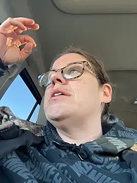 velvetta  online show from December 2025 02:42:02 PM