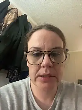 velvetta  online show from November 2025 05:46:01 PM