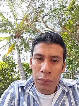 josehot151515 online show from October 2025 05:02:01 PM