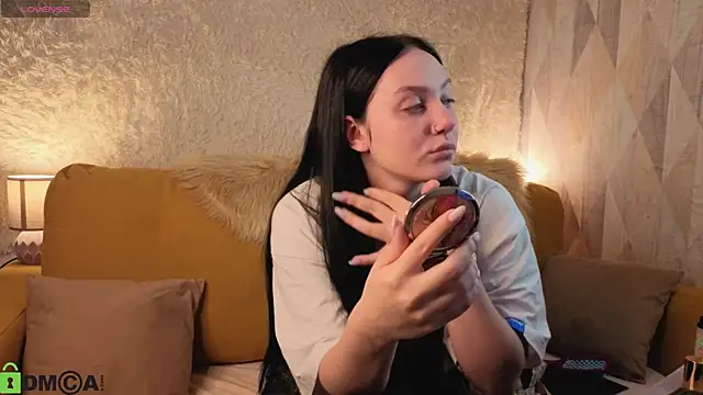 Kvetachka online show from November 2025 02:59:01 AM