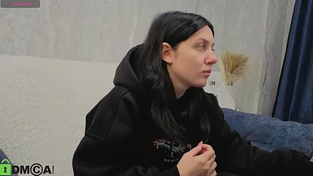 Kvetachka online show from September 2025 01:01:02 AM