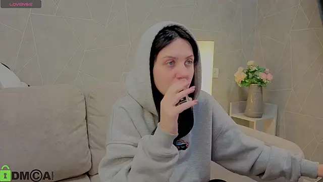 Kvetachka online show from September 2025 12:29:02 AM