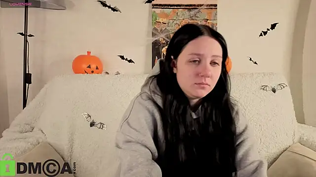 Kvetachka online show from October 2025 01:39:02 AM